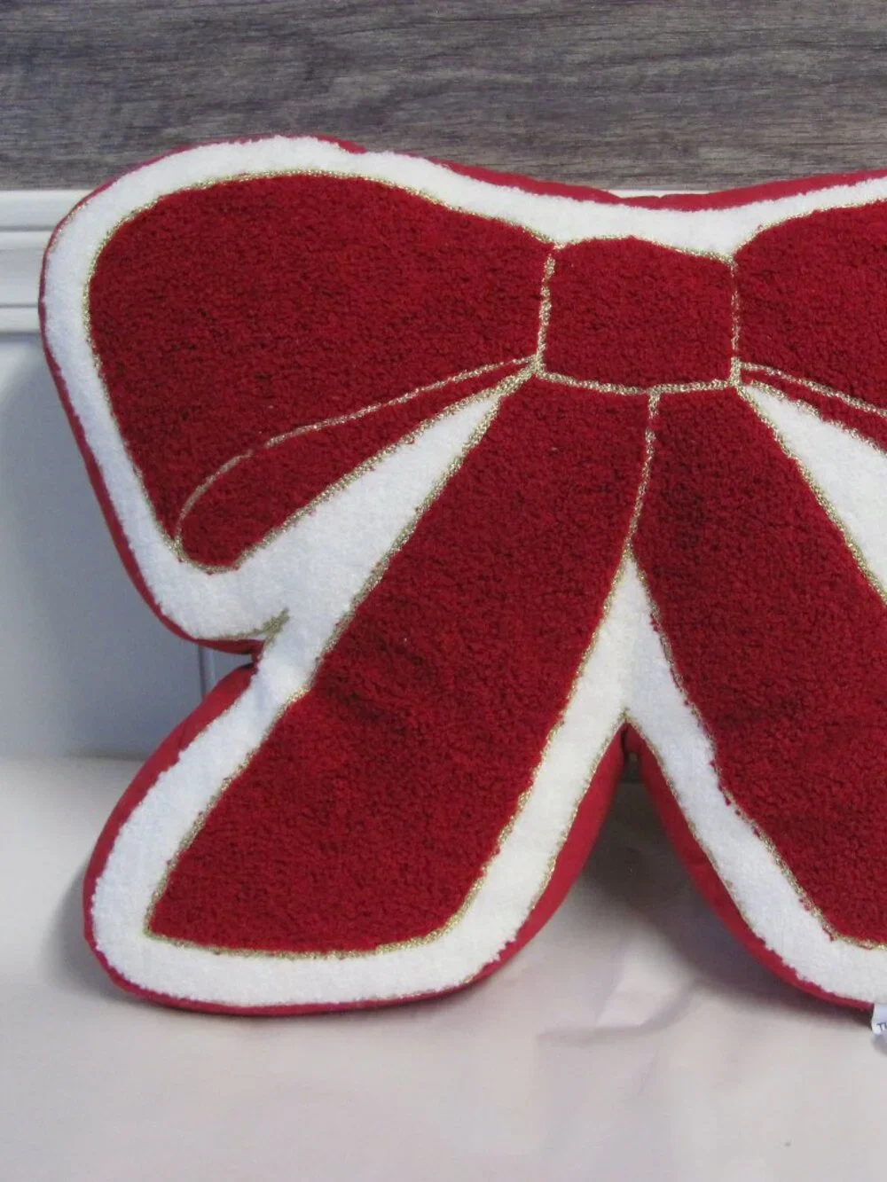 ST NICHOLAS SQUARE CHRISTMAS PILLOW NWT